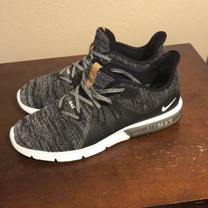 Nike Air Max. Size 10 in Men’s.